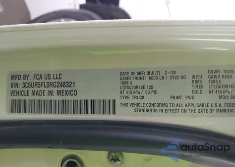 2024 Ram 2500 Laramie 4X4 6'4 Box z USA, uszkodzony, nr VIN 3C6UR5FL0RG248321